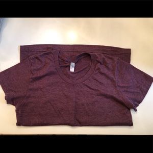 American apparel maroon tee shirt